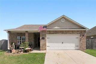 701 SW River Rock Street, Bentonville, AR 72712