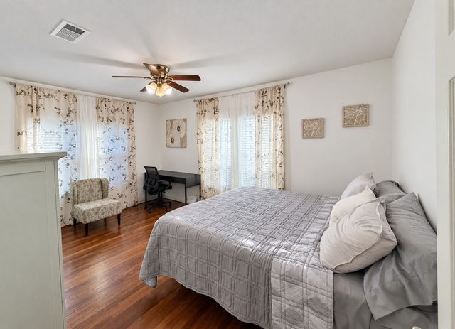 3114 Frazier Avenue, Fort Worth, TX 76110