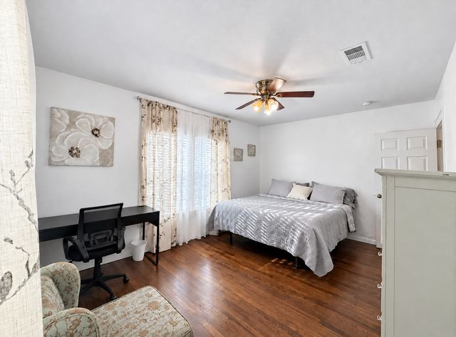 3114 Frazier Avenue, Fort Worth, TX 76110