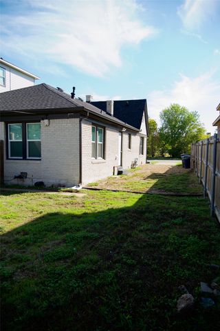 3114 Frazier Avenue, Fort Worth, TX 76110