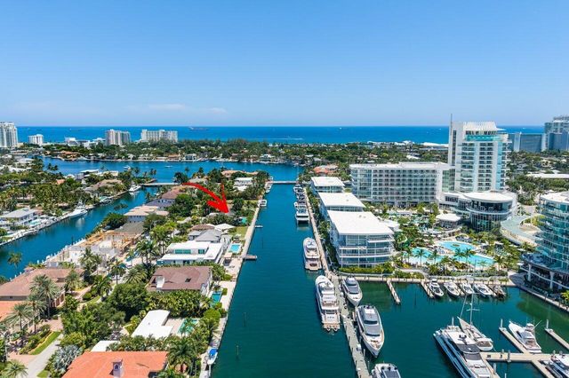 2540 MERCEDES Drive, Fort Lauderdale, FL 33316
