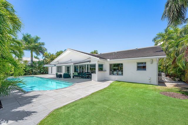 2540 MERCEDES Drive, Fort Lauderdale, FL 33316
