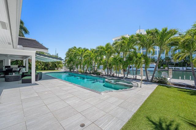 2540 MERCEDES Drive, Fort Lauderdale, FL 33316