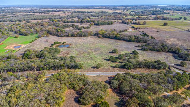 128 NW A Street NW, Ardmore, OK 73401