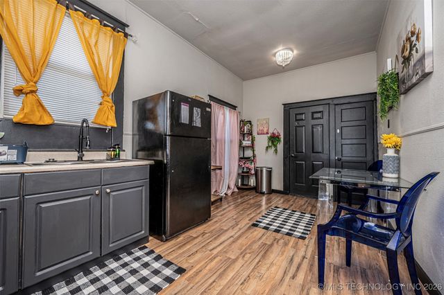 128 NW A Street NW, Ardmore, OK 73401