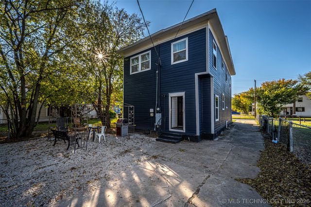 128 NW A Street NW, Ardmore, OK 73401