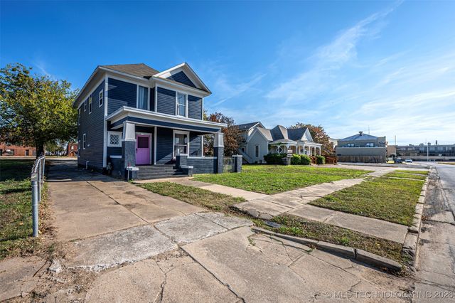 128 NW A Street NW, Ardmore, OK 73401