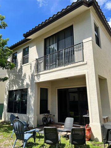 3214 W 97th Street, Hialeah, FL 33018