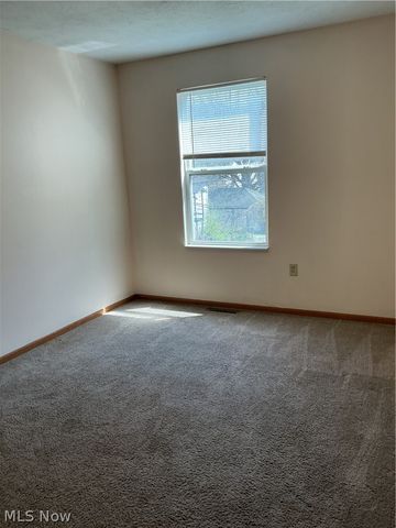 726 N 5th Street, Steubenville, OH 43952