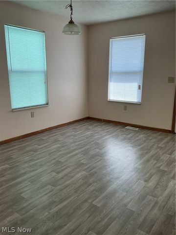 726 N 5th Street, Steubenville, OH 43952
