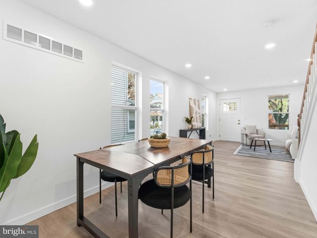 232 WASHINGTON ST, Delanco, NJ 08075