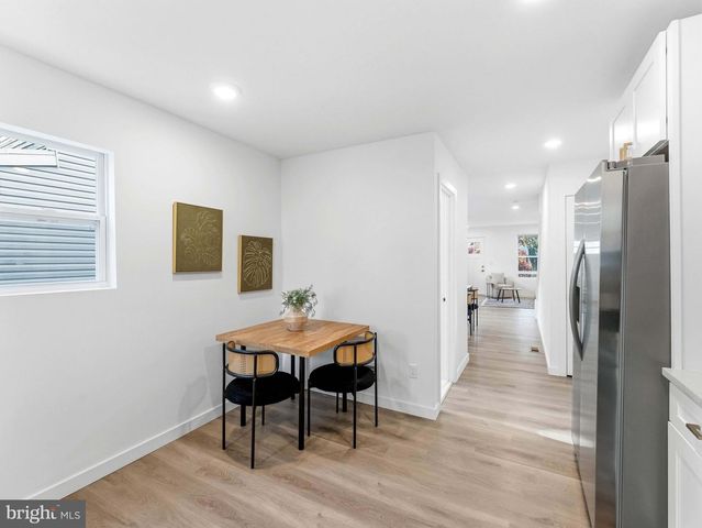 232 WASHINGTON ST, Delanco, NJ 08075