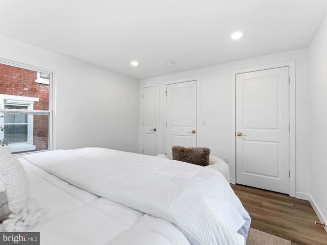 232 WASHINGTON ST, Delanco, NJ 08075