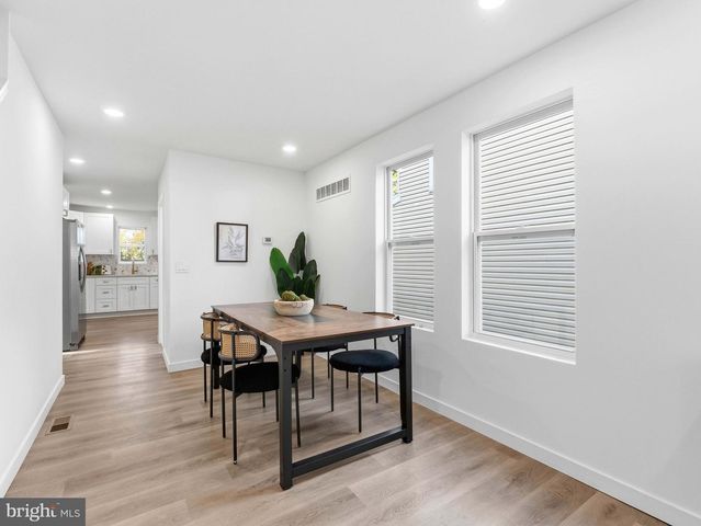 232 WASHINGTON ST, Delanco, NJ 08075