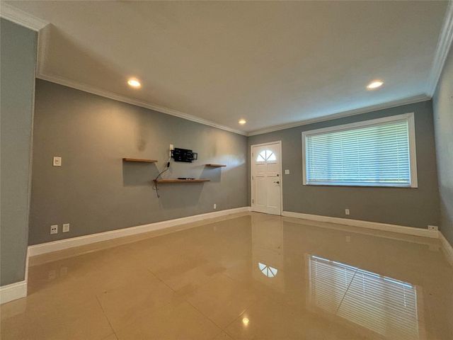 3811 NE 18th Avenue, Pompano Beach, FL 33064