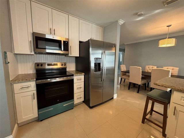 3811 NE 18th Avenue, Pompano Beach, FL 33064