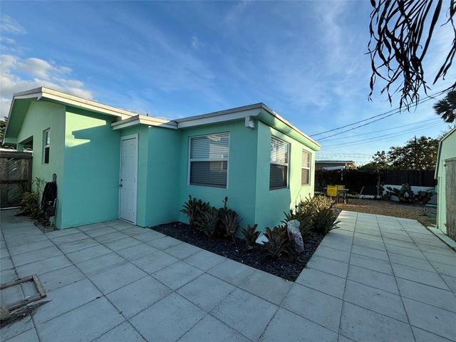 3811 NE 18th Avenue, Pompano Beach, FL 33064