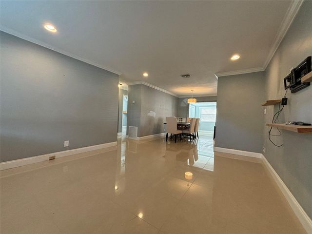 3811 NE 18th Avenue, Pompano Beach, FL 33064