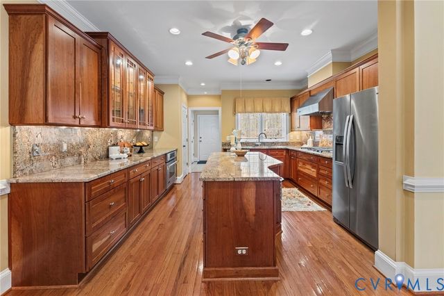 530 Elm Creek Dr, Manakin Sabot, VA 23103