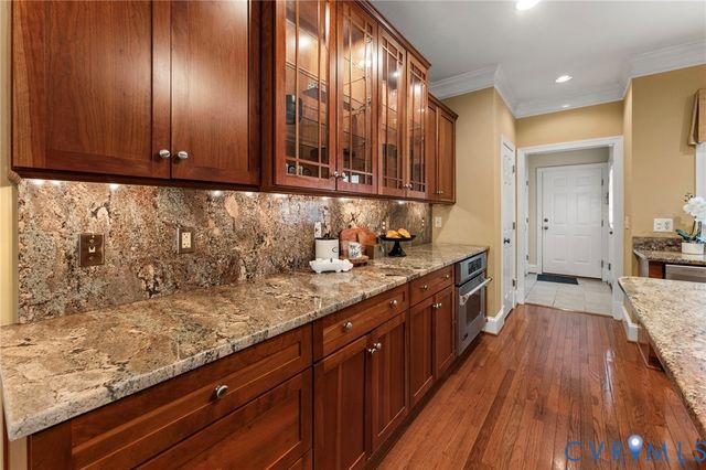 530 Elm Creek Dr, Manakin Sabot, VA 23103