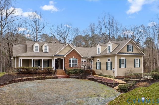 530 Elm Creek Dr, Manakin Sabot, VA 23103