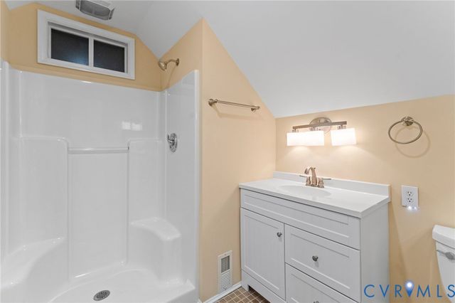 530 Elm Creek Dr, Manakin Sabot, VA 23103