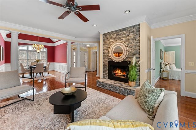 530 Elm Creek Dr, Manakin Sabot, VA 23103