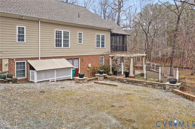 530 Elm Creek Dr, Manakin Sabot, VA 23103