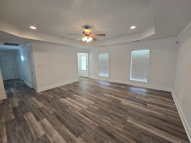 2405 Boxwood Dr, Baker, LA 70714