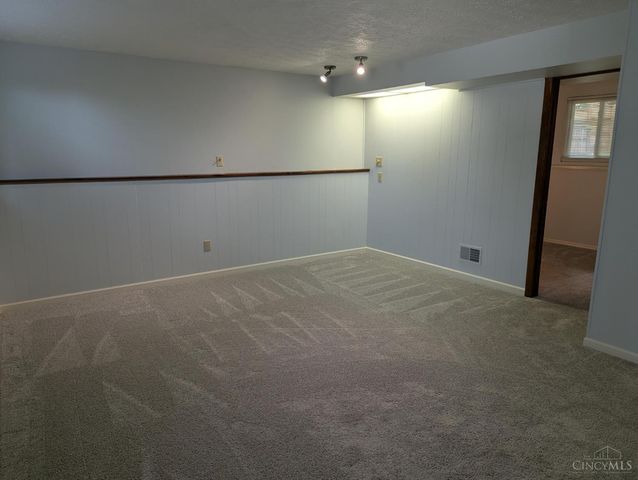 11481 Gravenhurst Drive, Colerain Twp, OH 45231