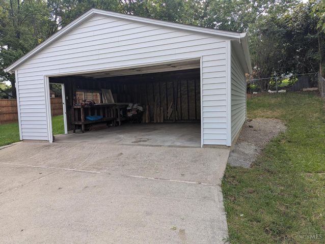 11481 Gravenhurst Drive, Colerain Twp, OH 45231