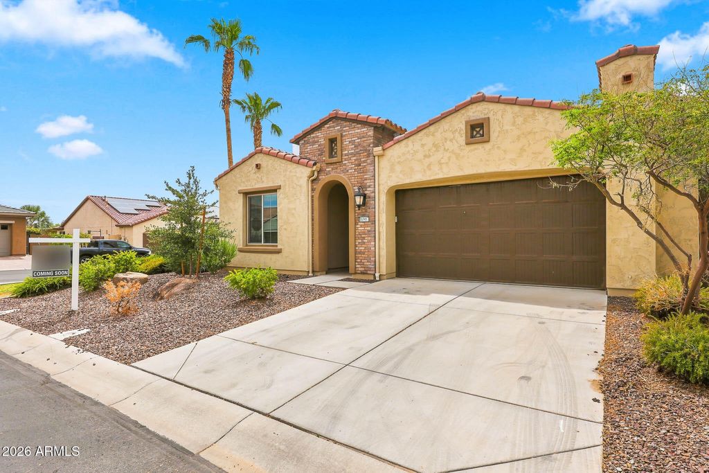 16907 W Holly Street, Goodyear, AZ 85395 — photo 5