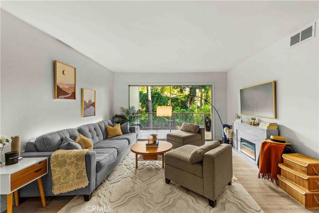 1301 S Atlantic 231C, Monterey Park, CA 91754