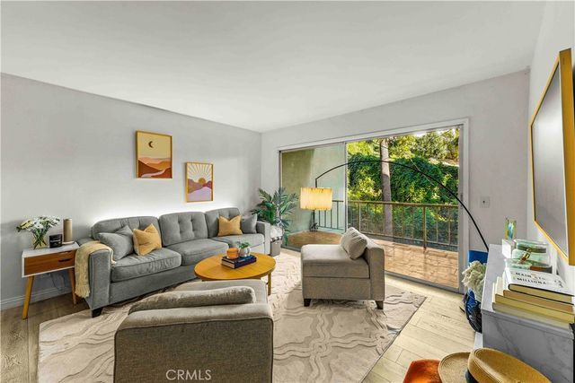 1301 S Atlantic 231C, Monterey Park, CA 91754