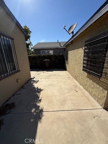 836 W Cedar, Compton, CA 90220