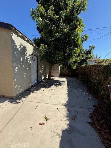 836 W Cedar, Compton, CA 90220