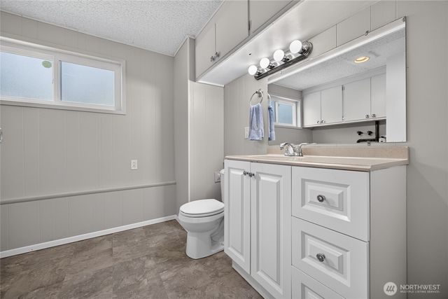 2015 152nd Place SE, Bellevue, WA 98007