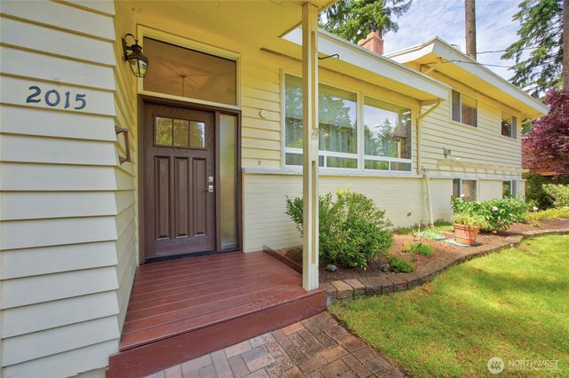 2015 152nd Place SE, Bellevue, WA 98007
