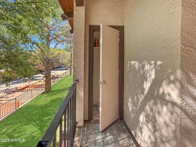 65 VERDE VALLEY SCHOOL Road E23, Sedona, AZ 86351