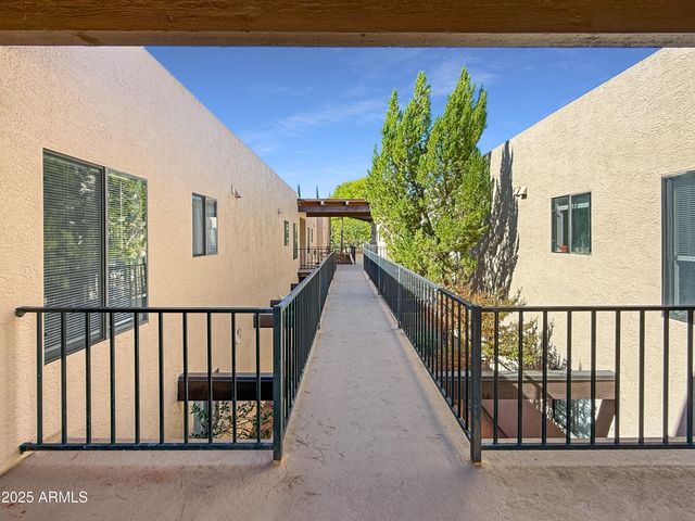 65 VERDE VALLEY SCHOOL Road E23, Sedona, AZ 86351