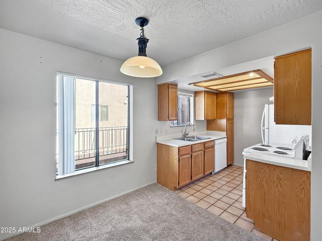 65 VERDE VALLEY SCHOOL Road E23, Sedona, AZ 86351