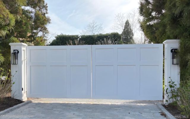 238 Sebonac Road, Southampton, NY 11968