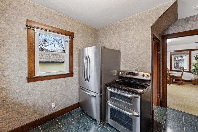 218 E Pleasant Street, Portage, WI 53901