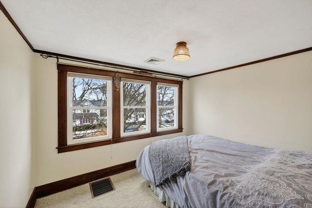 218 E Pleasant Street, Portage, WI 53901