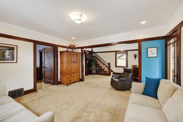 218 E Pleasant Street, Portage, WI 53901