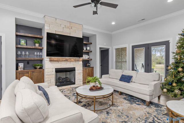 138 Deer Run Circle, Rogersville, AL 35652