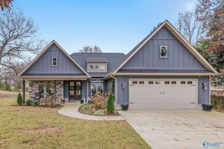 138 Deer Run Circle, Rogersville, AL 35652