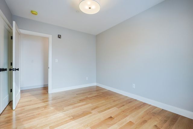 68 Rowe Street Unit1, Boston, MA 02131