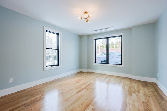 68 Rowe Street Unit1, Boston, MA 02131