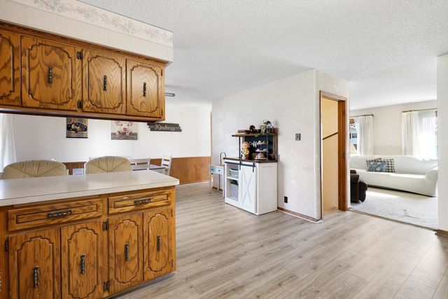 1054 Naumkeag Street S, Shakopee, MN 55379